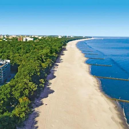 Diva Hotel: Beachside With Balcony And Spa Amenities *