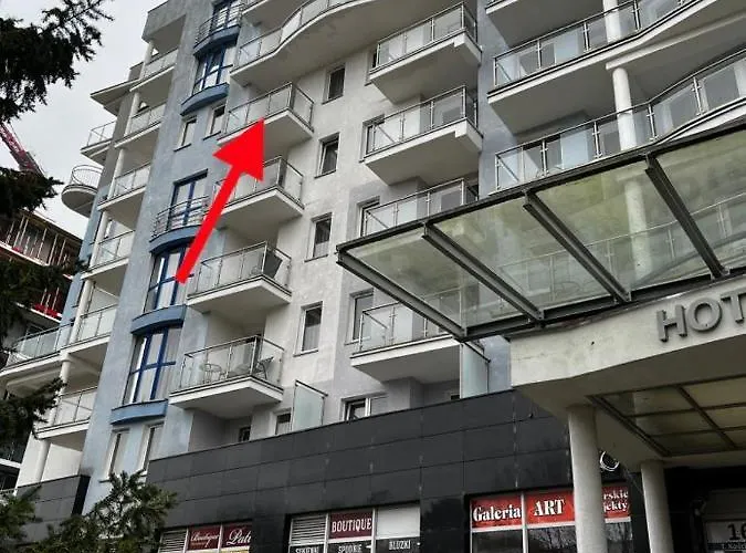 Prywatny, W 4 -gwiazdkowym Diva, Balkon, 300m Do Morza, Do Dworca Pkp Pieszo 10 Minut, Darmowe Wifi W Apartamencie, Dodatkowo Platne - Parking, Spa, Silownia, Squash