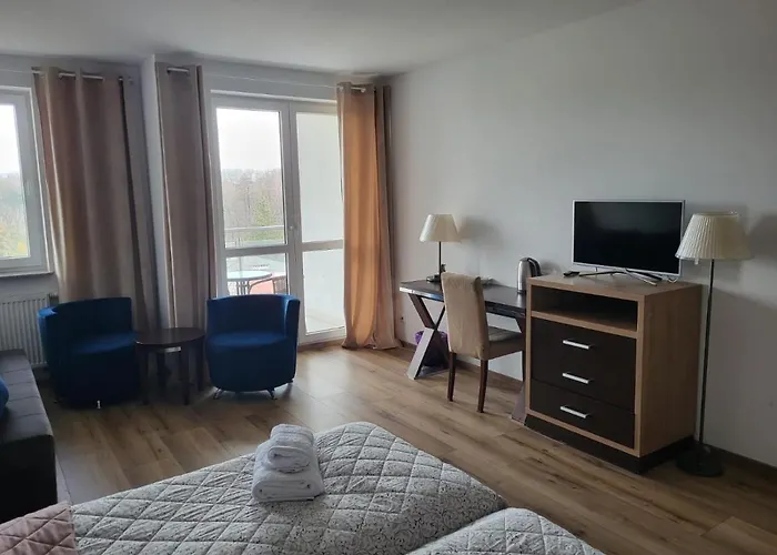 Prywatny, W 4 -gwiazdkowym Diva, Balkon, 300m Do Morza, Do Dworca Pkp Pieszo 10 Minut, Darmowe Wifi W Apartamencie, Dodatkowo Platne - Parking, Spa, Silownia, Squash Apartment Kolberg