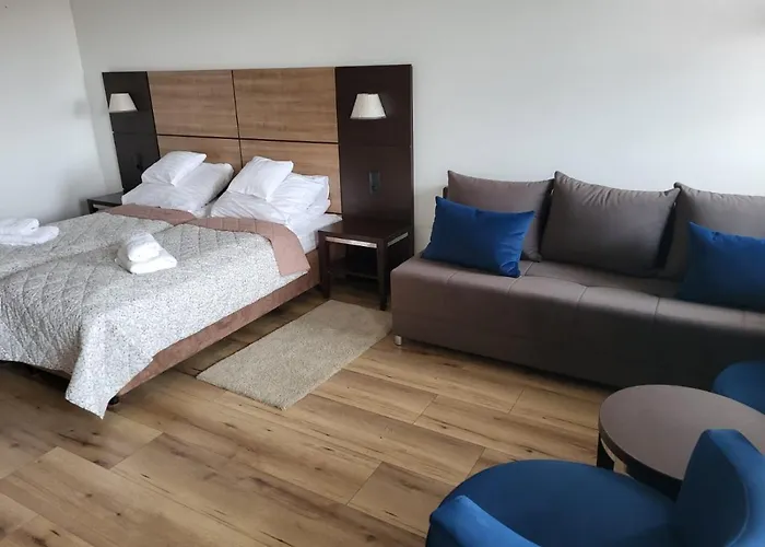 Prywatny, W 4 -gwiazdkowym Diva, Balkon, 300m Do Morza, Do Dworca Pkp Pieszo 10 Minut, Darmowe Wifi W Apartamencie, Dodatkowo Platne - Parking, Spa, Silownia, Squash Apartment Kolberg