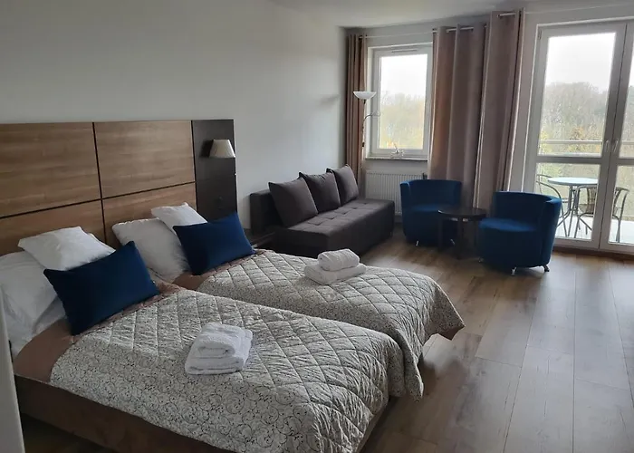 Apartment Prywatny, W 4 -gwiazdkowym Diva, Balkon, 300m Do Morza, Do Dworca Pkp Pieszo 10 Minut, Darmowe Wifi W Apartamencie, Dodatkowo Platne - Parking, Spa, Silownia, Squash *